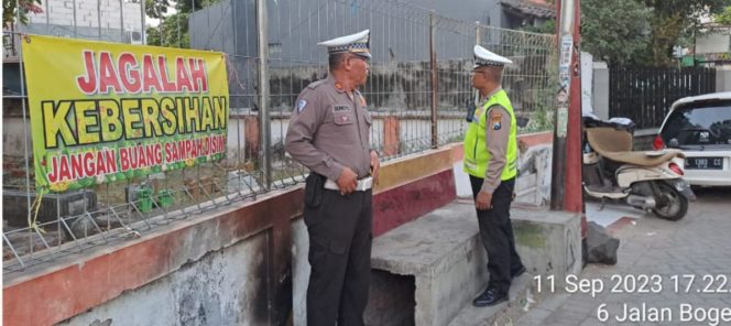 
 Polsek Tambaksari Bersama 3 Pilar Patroli Rutin Antisipasi Perjudian