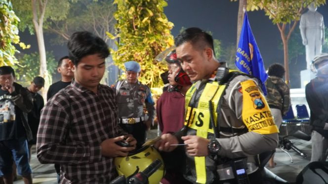 
 Polrestabes Surabaya Menindak 3.566 Pelanggar Selama Seminggu Operasi Zebra