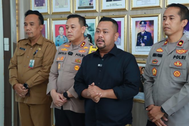 
 Fandi Akhmad Yani Kunjungi Polres Gresik