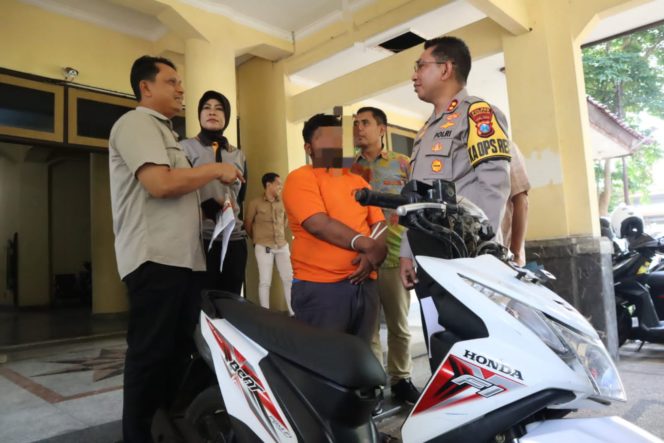 
 Berkat Rekaman CCTV Polres Bangkalan Ringkus 1 Pelaku Curanmor