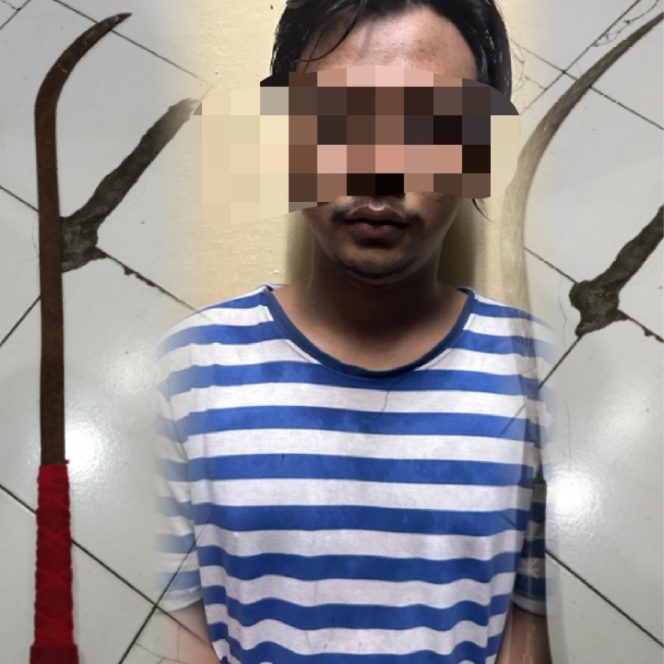 
 Gagalkan Tawuran Antar Gangster, Polsek Sukomanunggal Amankan 2 Remaja Bersajam