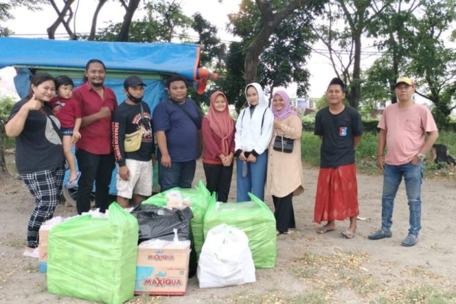 
 Beberapa Rekan Media Mengadakan Kegiatan Bagi-Bagi Takjil di Bulan Suci Ramadhan