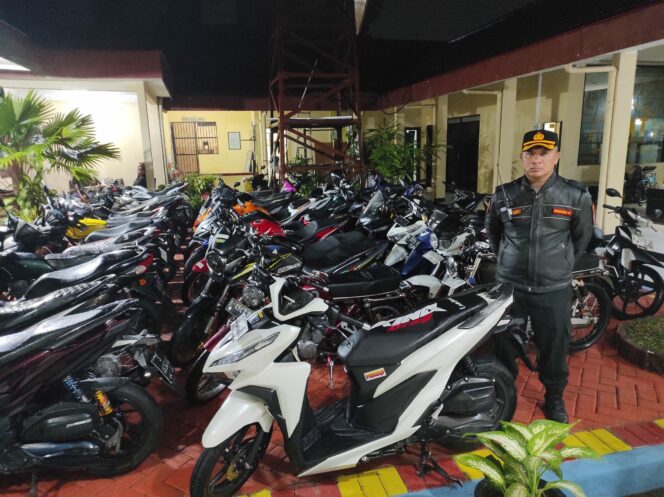 
 Polisi Amankan 67 Motor Tidak Sesuai Spektek Diduga Untuk Balap Liar di Surabaya