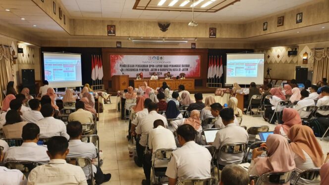 
 Kemenpan RB : SP4N LAPOR! Jadi Indikator Penilaian Pelayanan Publik dan Reformasi Birokrasi