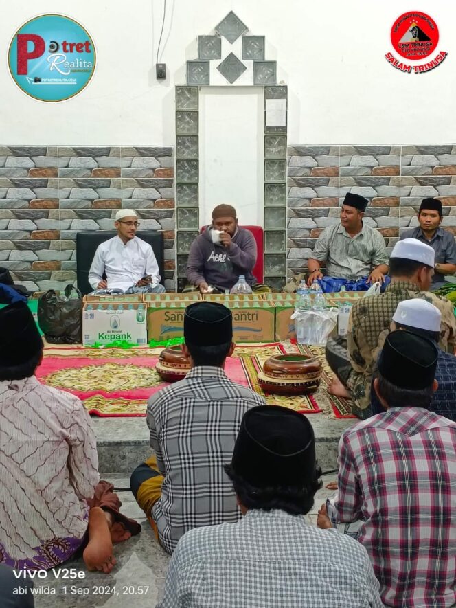 
 Dewan Pembina DPD Jawa Timur LSM TRIGA NUSANTARA INDONESIA Gelar Rutinan Sholawat Burdah