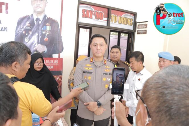 
 Kapolres Lamongan Tindak Tegas Oknum Personel yang Terbukti Melakukan Pelanggaran