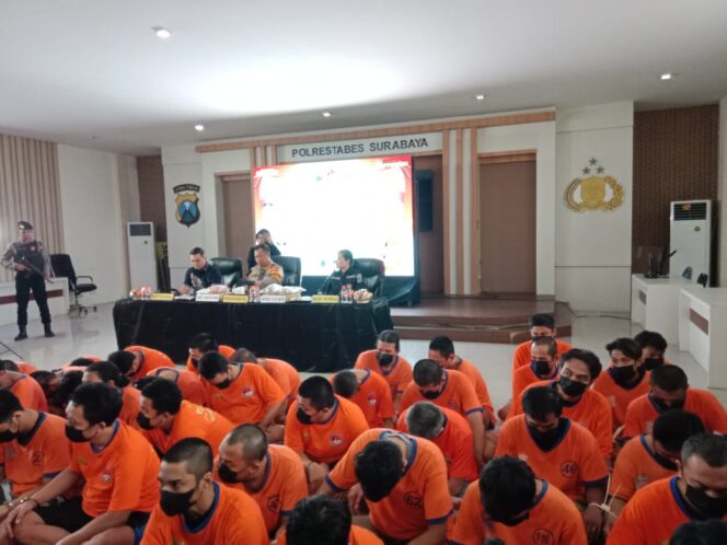 
 Komitmen Polrestabes Surabaya Dalam Memberantas Narkoba, Kini Berhasil Mengamankan Ratusan Tersangka Berserta Barang Bukti