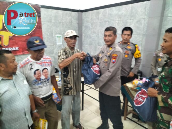 
 Jumat Curhat Polres Pelabuhan Tanjung Perak Dengar Aspirasi Warga