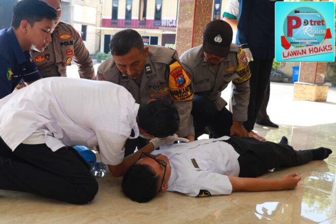 
 Polres Pelabuhan Tanjung Perak Bekali Bhabinkamtibmas dengan Pelatihan PPGD