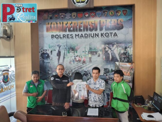 
 Polres Madiun Kota Ungkap Penipuan Modus Order Fiktif GoShop, Tersangka Sorang Wanita Diamankan