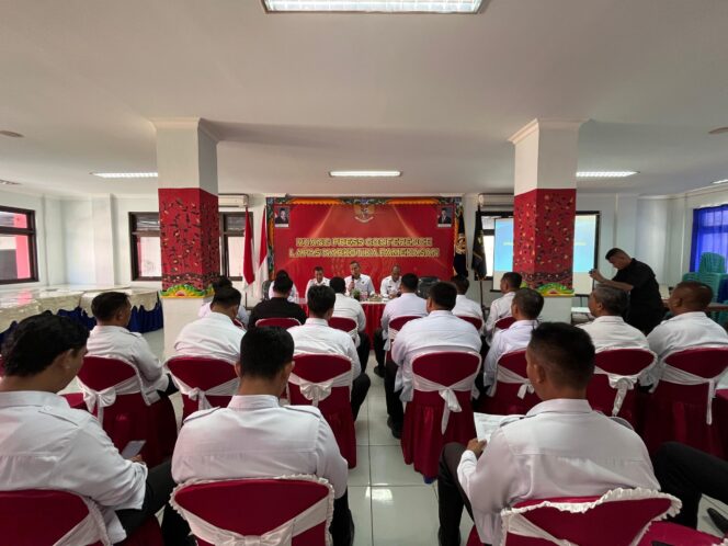 
 Dorong Reformasi Pemasyarakatan, Ka.Kanwil Ditjenpas Jatim Tekankan Komitmen Bersih di Pamekasan