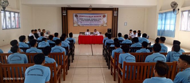 
 Lapas Narkotika Pamekasan Gelar Sidang TPP ke-18 Bulan Juni 2025, Bahas Usulan Integrasi 41 WBP