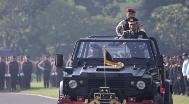 
 Hari Bhayangkara ke-79, Kapolda Jatim Tekankan Anggota Jaga Marwah dan Profesional Polri