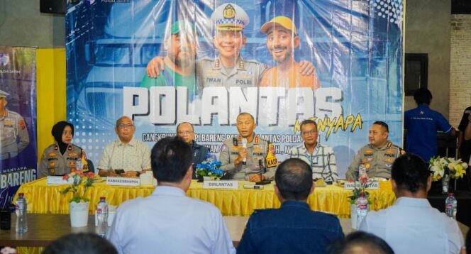 
 Program ‘Polisi Menyapa’ Strategi Baru Polda Jatim Atasi ODOL