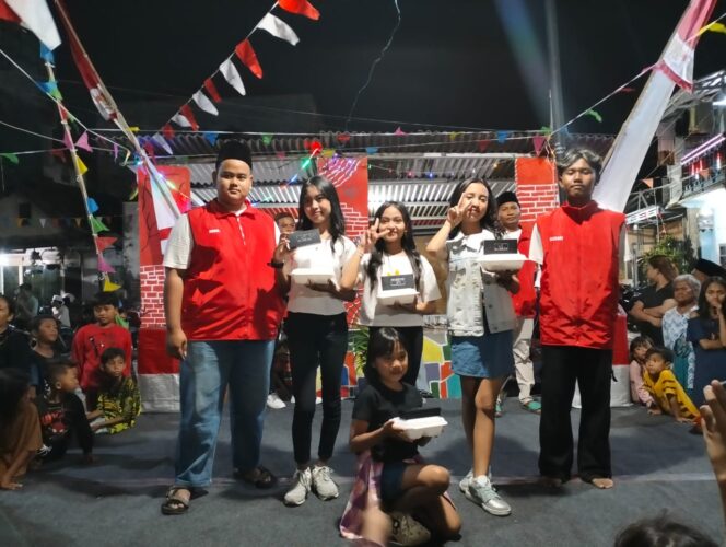 
 Karang Taruna RW 2 Simolawang Gelar Peringatan HUT ke-80 RI, Meriahkan Malam dengan Doa untuk Pejuang