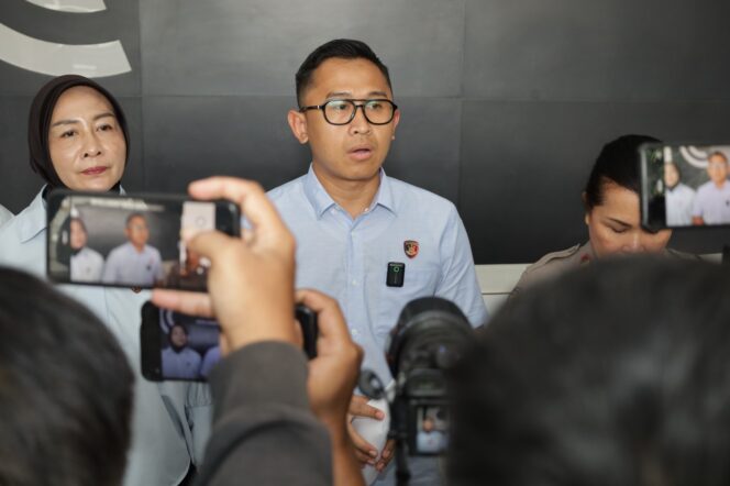 
 Pelaku Eksploitasi Seksual Remaja 16 Tahun Diamankan PPA Polrestabes Surabaya