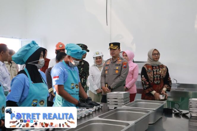 
 SPPG Polres Tulungagung Siap Beroperasi Memproduksi 3.857 Porsi Makanan Bergizi Tiap Hari