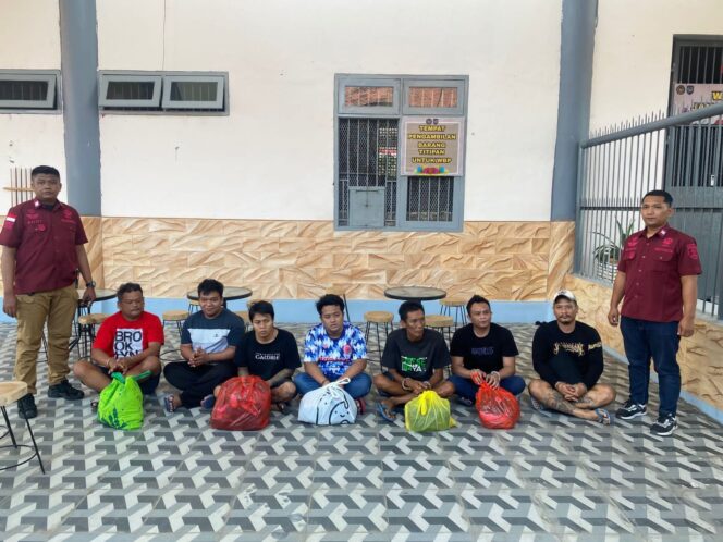 
 Lapas Narkotika Pamekasan Pindahkan 24 Warga Binaan ke Sejumlah UPT Pemasyarakatan di Jawa Timur