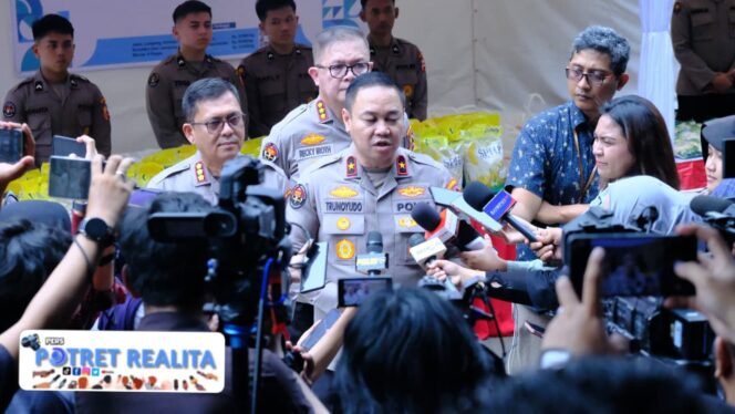 
 Divhumas Polri Gelar Gerakan Pangan Murah 2025, Tekan Harga dan Ringankan Beban Masyarakat