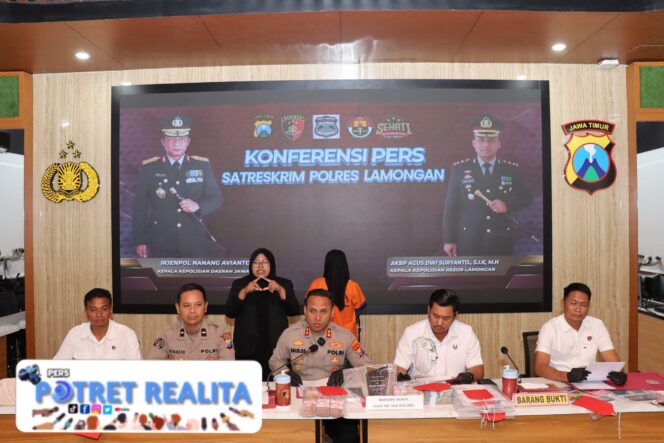 
 Polres Lamongan Ungkap Kasus Arisan Bodong Pelaku Diamankan Saat Hendak Kabur ke Malaysia