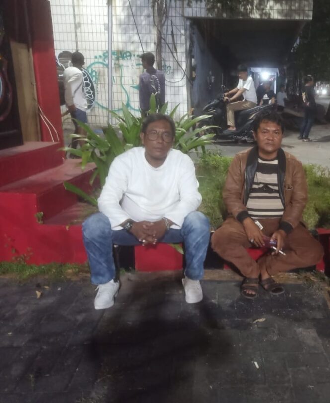 
 Warga Simokerto Bersatu Amankan Wilayah, Tolak Aksi Penyusup Perusuh di Malam Hari