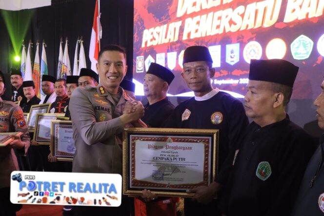 
 Kapolres Madiun Apresiasi Pesilat Gelar Deklarasi Pemersatu Bangsa
