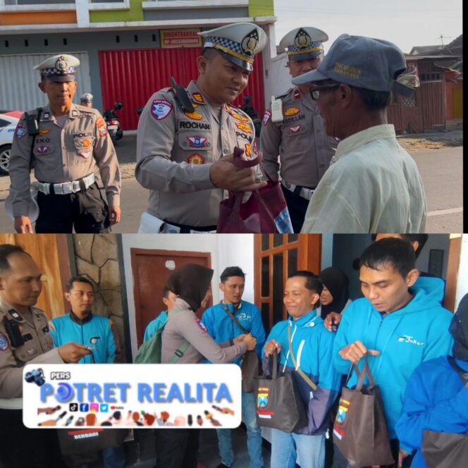 
 Polri Untuk Masyarakat : Polres Bondowoso Berbagi Sembako Untuk Ojol Sambut Hari Lalu Lintas Bhayangkara ke – 70