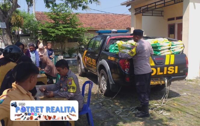 
 Polres Madiun Kota Salurkan 4 Ton Beras SPHP untuk 4 Desa