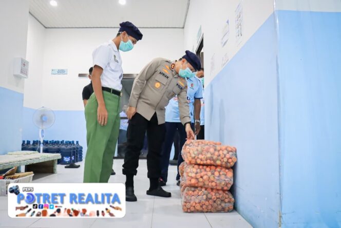 
 Jaga Kualitas MBG, Kapolres Bojonegoro Tekankan Food Security di SPPG Yayasan Kemala Bhayangkari