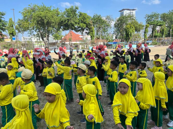 
 Sambut Milad ke 28, IGABA Gelar Senam Massal di Lapangan Flores Surabaya