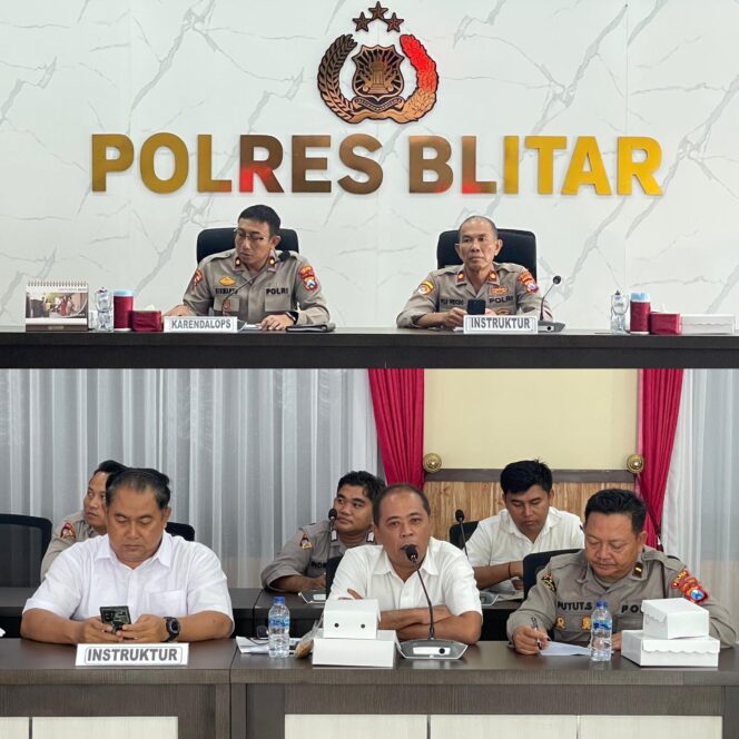 
 Cegah Tindak Kejahatan Polres Blitar Laksanakan Operasi Sikat Semeru 2025
