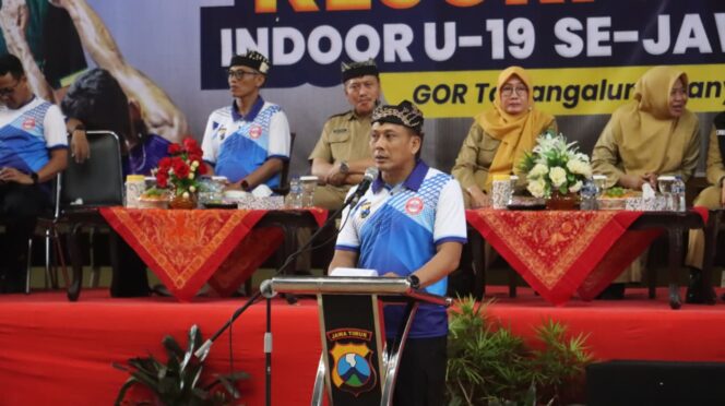 
 Kapolresta Banyuwangi Buka Kejurprov Bola Voli U-19 Jawa Timur 2025 di GOR Tawang Alun