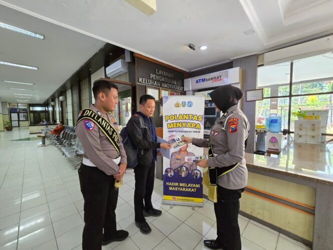 “Polantas Menyapa”, Inovasi Ditlantas Polda Jatim Wujudkan Pelayanan Prima Menuju WBBM