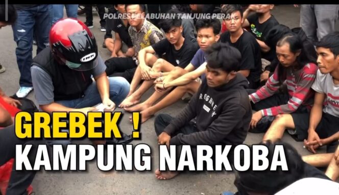 
 285 Personel Gabungan Gerebek Kampung Narkoba di Jalan Kunti, Puluhan Tersangka dan Ratusan Paket Sabu Disita