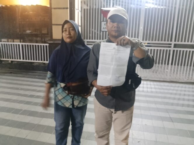 
 Warga Asemrowo Lapor Polisi Dugaan Penipuan Modus Bisa Masukkan Ke Sekolah Negeri