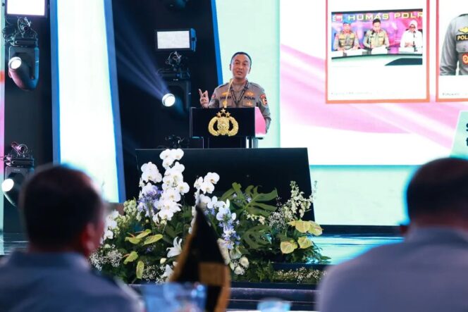 
 Kadiv Humas Ajak Kapolda dan Kapolres Perkuat Komunikasi Publik