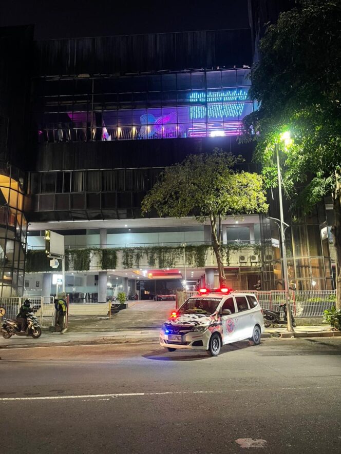 
 Pastikan Keselamatan Pengunjung, Ibiza Club Sediakan Ambulance Untuk Antisipasi Keadaan Darurat