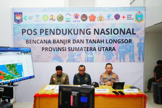 
 Kapolri Tegaskan Personel dan Logistik Dikerahkan ke Lokasi Terisolir Bencana Sumatera