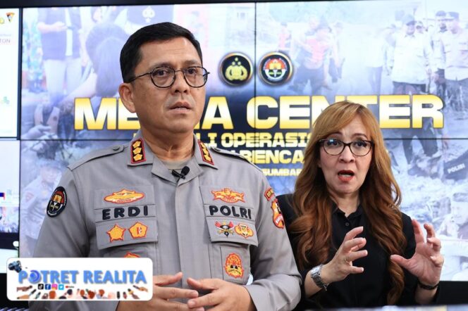 
 Polri Rilis Perkembangan Penanganan Bencana di Tiga Provinsi Sumatera: 965 Meninggal, Jutaan Warga Terdampak