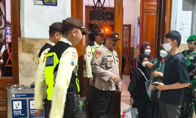 
 Jelang Libur Nataru, Polresta Sidoarjo Tingkatkan Pengamanan di Stasiun Kereta Api