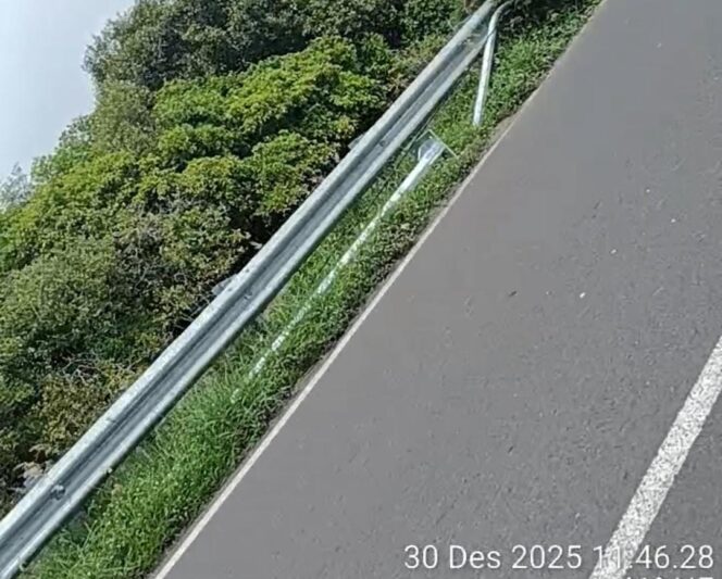 
 Proyek PJU JLS Sampang Belum Rampung 100 Persen, Progres Baru Capai 90 Persen