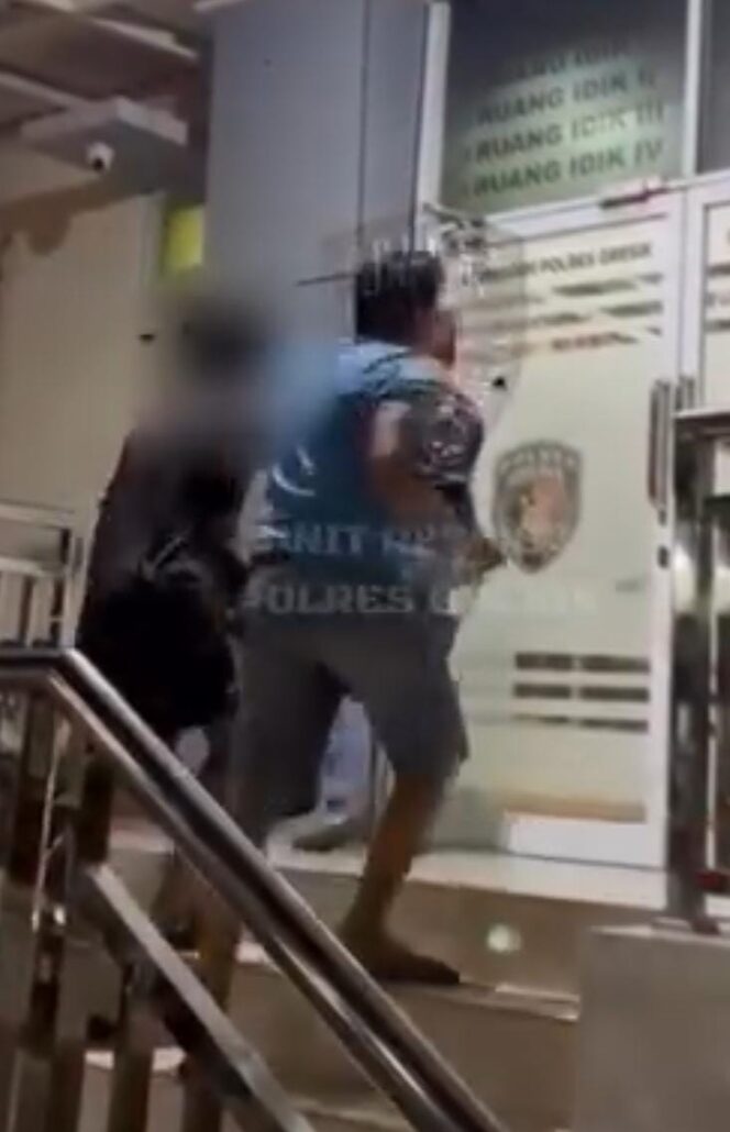 
 Niat Jual Motor Lewat Facebook Berujung Petaka, Pelaku Tipu Korban saat COD di Gresik