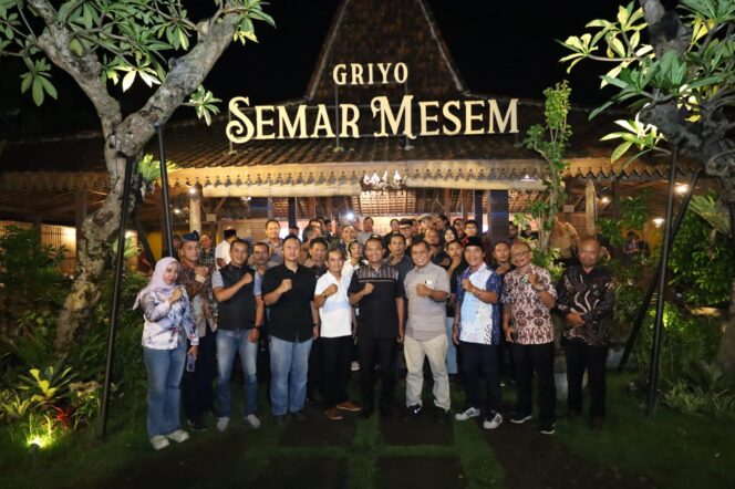 
 Peringati HPN 2026, Polres Tulungagung Gelar Piramida Bersama Media dan Influencer