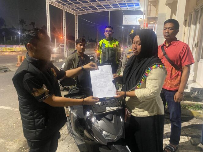 
 Rumah Kontak Rusak, Motor Tanpa Pelat Nomor Ditemukan Dekat Pospam Suramadu