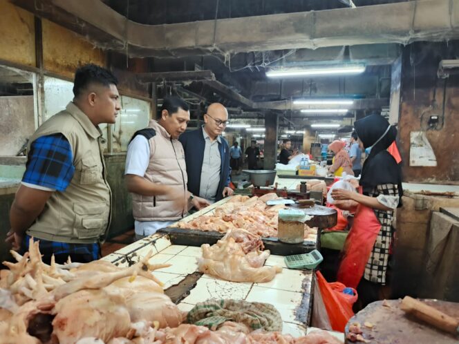 
 Pemantauan Satgas Saber Pangan: Harga Bahan Pokok Stabil, Cabai Rawit Tembus Rp100 Ribu per Kg