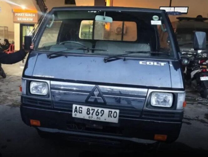 
 GPS Jadi Penyelamat, Pikap L300 Curian Ditemukan Polisi di Sampang, Pelaku Diburu