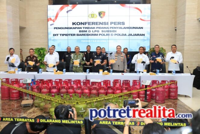 
 Zero Tolerance! Bareskrim Polri Tangkap 330 Pelaku Penyalahgunaan BBM dan LPG Subsidi