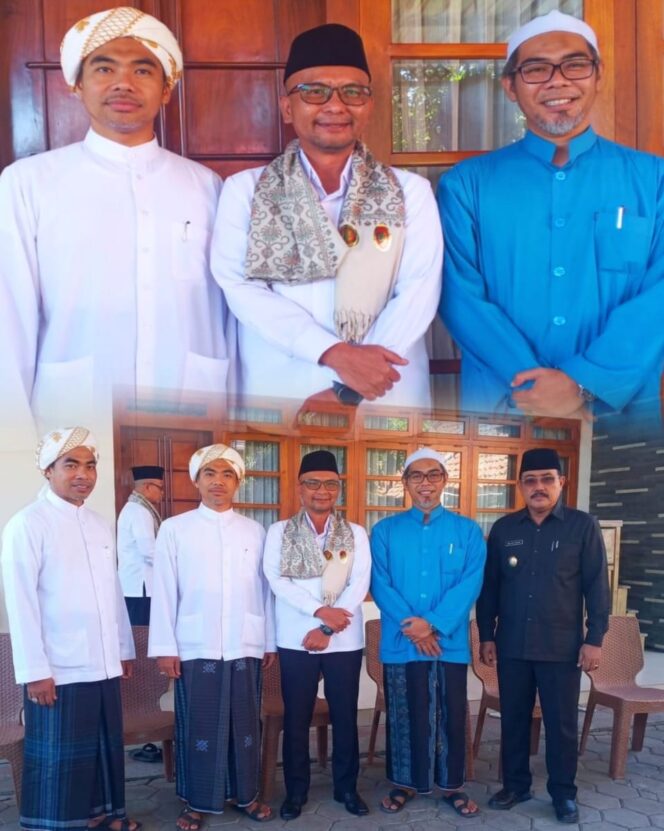 
 Kajari Sampang Sambangi Pesantren, Perkuat Sinergi Ulama dan Penegak Hukum