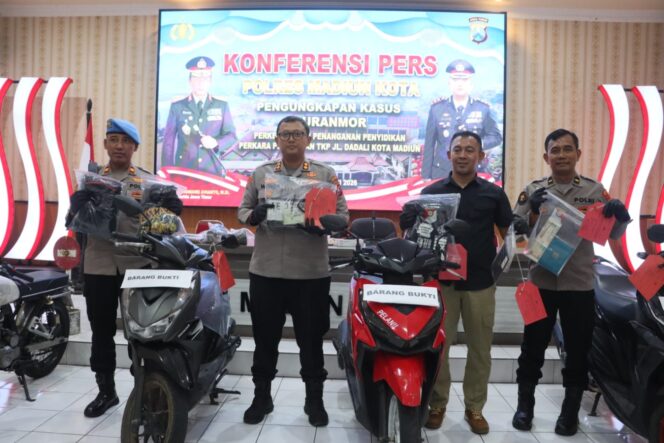 
 Polres Madiun Kota Sikat Komplotan Curanmor, Empat Pelaku Berakhir di Balik Jeruji