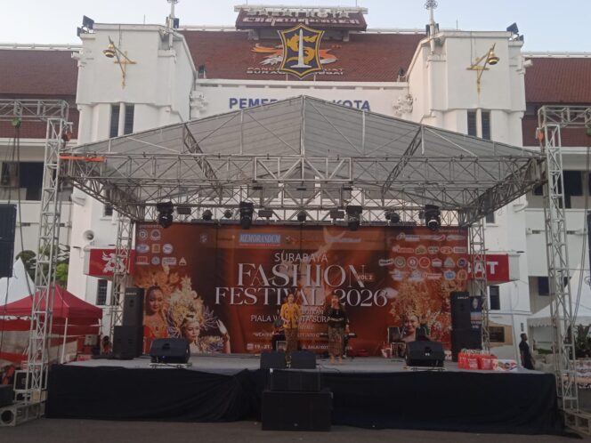 
 Surabaya Fashion Festival 2026 Meriahkan HJKS ke-733, Perebutkan Piala Wali Kota dan Angkat Kreativitas Anak Bangsa